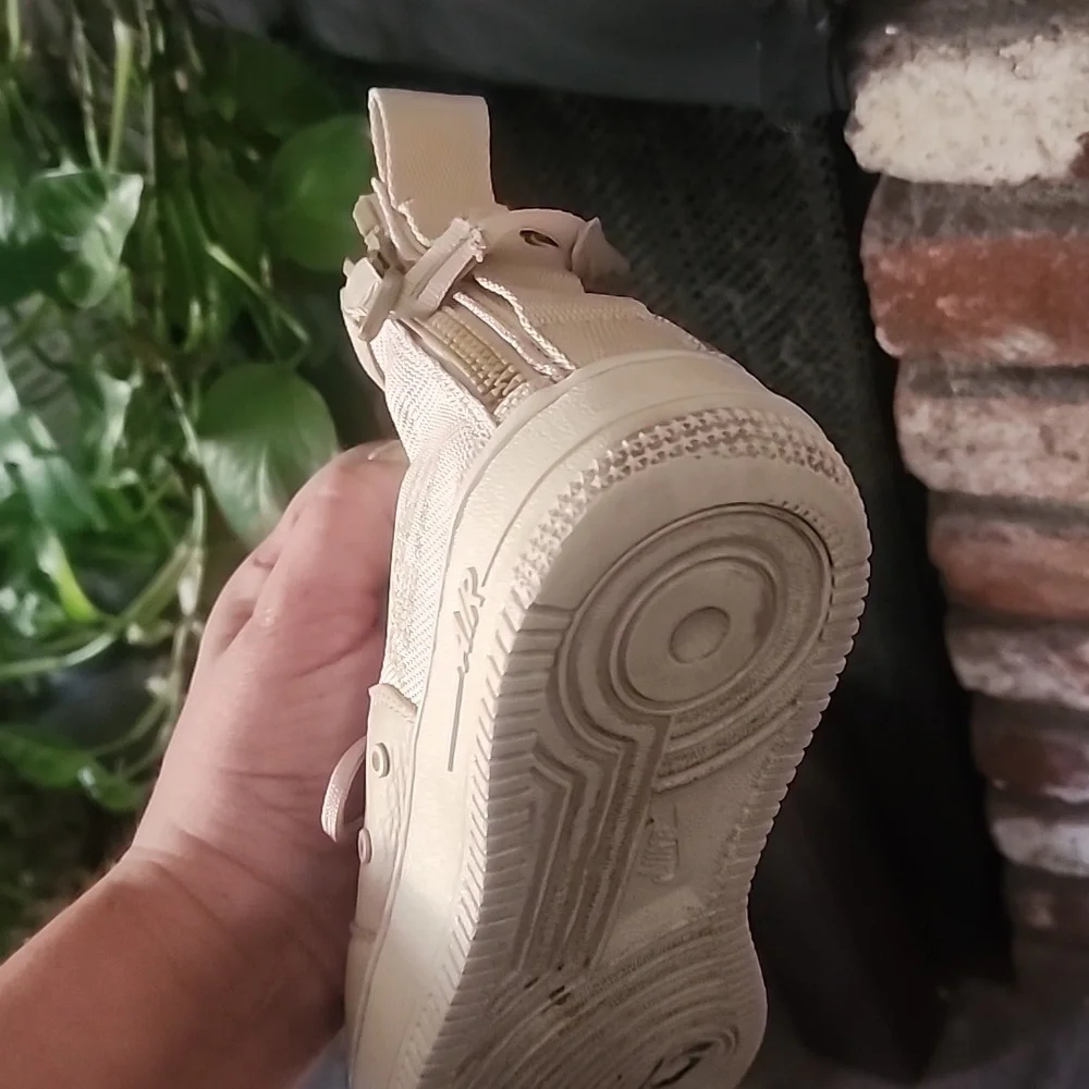 Nike SF Air Force 1 Mid Lightbone Special Field AF1 Sneakers